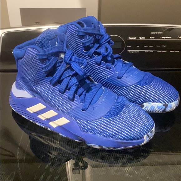adidas pro bounce basketball